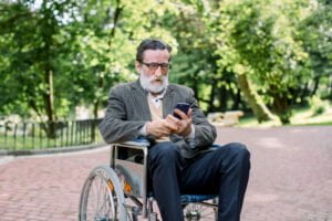 Kiedy skorzystać z pomocy domu opieki